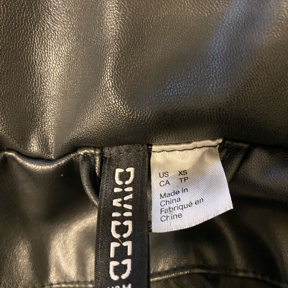 Puffer jacket - Picture 2 of 2